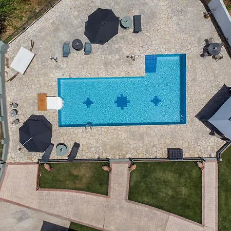 Heaven House With Pool *